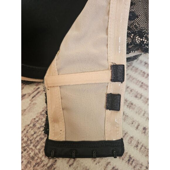 TWO Torrid Bras, size 42D - Picture 13 of 15